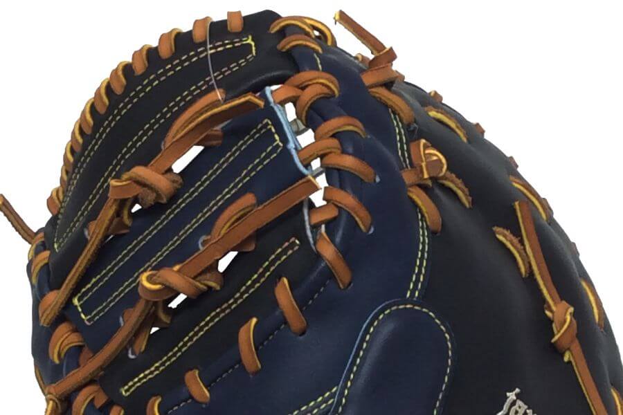 外野手グローブ型付け