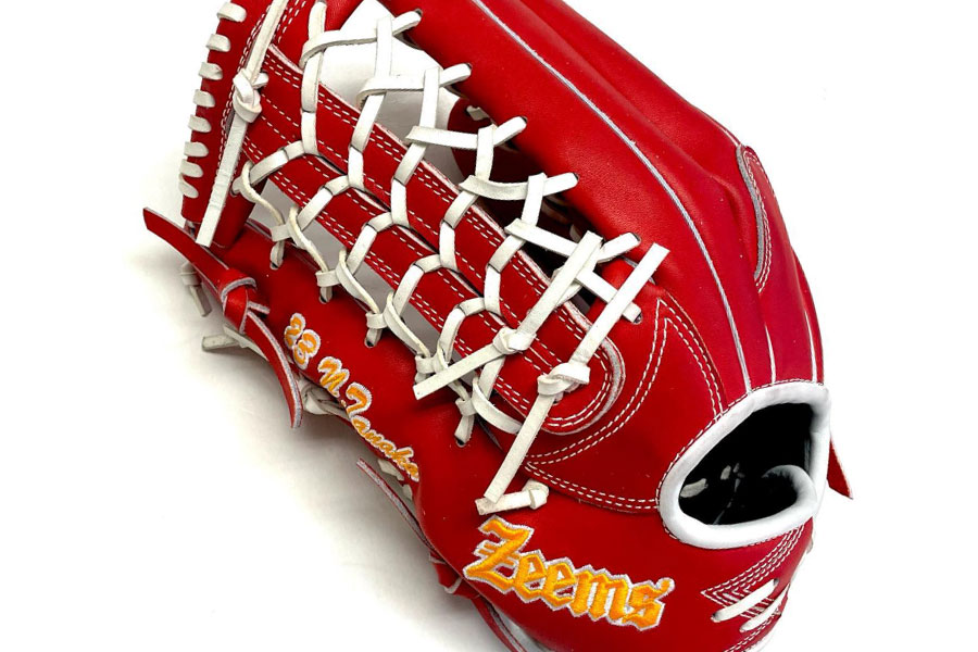 オンリーワンの外野手用グローブが作れる