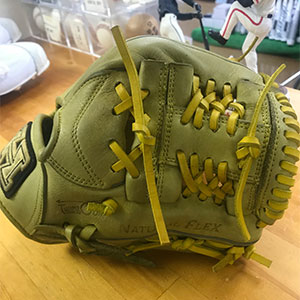ハイゴールド軟式グローブ・硬式カスタム後